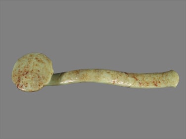 A Qing Dynasty Hetian jade Kui dragon pattern ruyi ornament