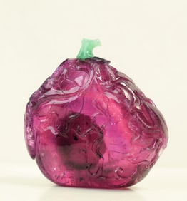 A rubellite melon fruit snuff bottle