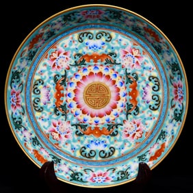 A piece of Qing Qianlong enamel color Fushou pattern wash
