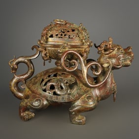 A bronze dragon turtle smoker from the Han Dynasty