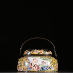 A Qing copper tire painting enamel window story aromatherapy stove