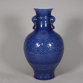 A piece of Qing Qianlong Ji blue glaze mold printed Kuilong pattern elephant ear statue