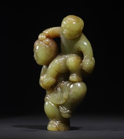 A Qing Dynasty topaz carving double children's play spring round carving treasure