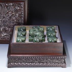 A set of Hetian jasper lion buttons Eight Banners General Group Seal