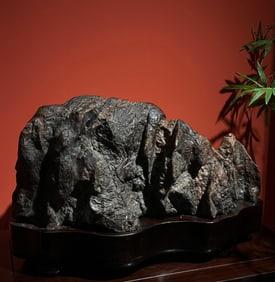 A Lingbi stone study ornament of the Qing Dynasty