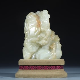 A Qing Dynasty Hetian jade pine figure Shanzi ornament