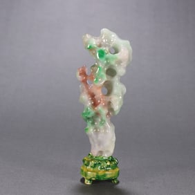 A Qing Dynasty jade mountain ornament