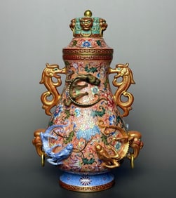 A piece of Qianlong year of the Qing Dynasty alum red carved with gold rim red anchovy pattern