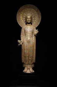 A painted Buddha statue of Qingzhou Northern Qi