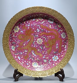 A piece of Qing Qianlong model enamel color carmine red ground rolling road pattern dragon and