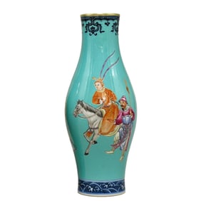 A piece of Qianlong year of the Qing Dynasty pink enamel color magnolia military picture olive