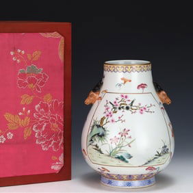 A Qing Qianlong pastel deer head statue