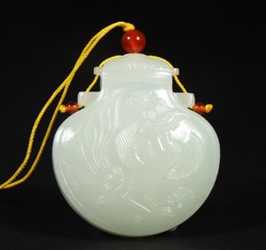 A Hetian jade sachet from the Qing Dynasty