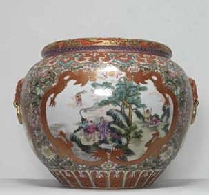 A piece of Qing Yongzheng enamel color, ancient moon pavilion, yellow ground intertwined branch