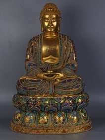 A copper-gilt inlaid treasure Shakyamuni from the Qing Dynasty