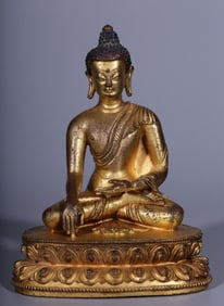 A piece of Qing Dynasty copper gilt Da Ni Tathagata Buddha