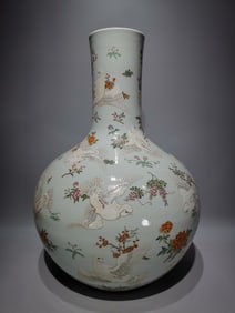 A piece of Qianlong year of the Qing Dynasty pastel peaceful and prosperous dove flower pattern sky