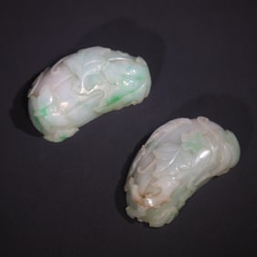 A jade lotus pond bowl from the Qing Dynasty