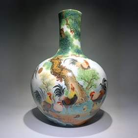 A piece of Qing Qianlong model enamel color Lang Shining painted bagel picture poetry Wen Tianqiu