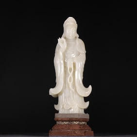 A Qing Dynasty Hetian jade seed material Guanyin statue