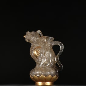 A piece of Liao gold crystal-clad gold auspicious beast pot