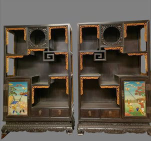 A pair of rosewood treasure pavilions in the Qing Dynasty