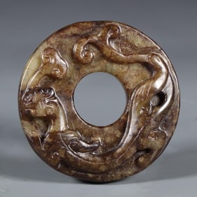 A jade dragon jade of the Ming Dynasty