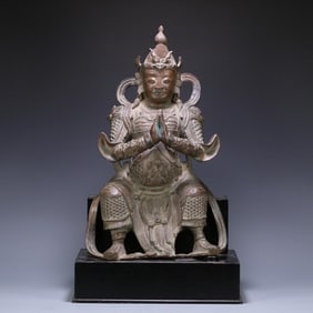 A bronze statue of King Wei Tuo in the Ming Dynasty