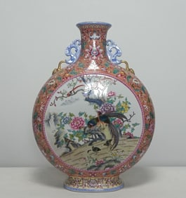 A piece of Qing Qianlong model enamel colorful phoenix tail grass Fushou Lian Lian window flower