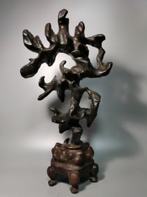 A Lingbi stone study ornament of the Qing Dynasty