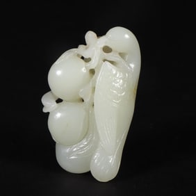 A white jade carving from the Qing Dynasty