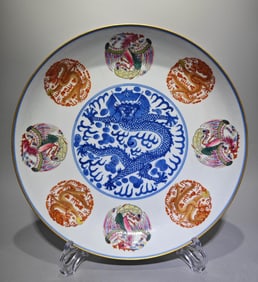 A blue and colorful dragon and phoenix auspicious plate made in the Guangxu era of the Qing Dynasty