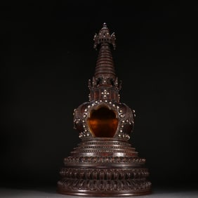 A Qing Dynasty agarwood pagoda