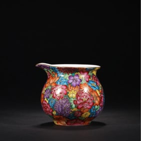 A fair cup with enamel pattern