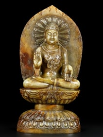 A jade Buddha statue from the Han Dynasty