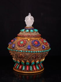 A cloisonné inlaid gemstone jar from the Qing Dynasty
