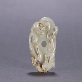 A Han Hetian jade dragon pattern