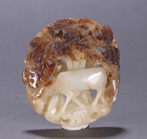 A Hetian jade transparent carving deer pattern carving