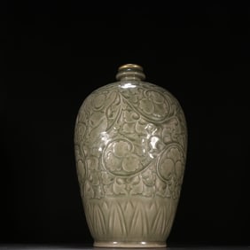 A Song Dynasty Yaozhou kiln appreciation bottle