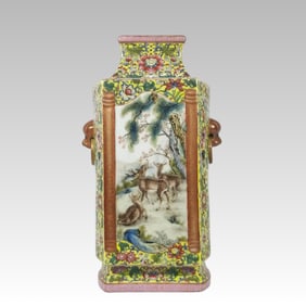 A piece of Qing Qianlong enamel yellow ground passionflower open window beast book scroll bottle