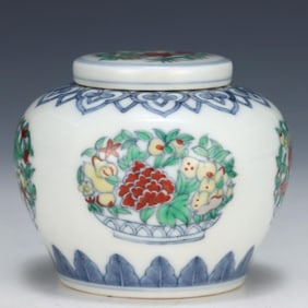 A Ming Dynasty Chenghua Doucai Tuan flower and fruit lid jar