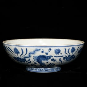 A large bowl of Ming Xuande mackerel algae pattern