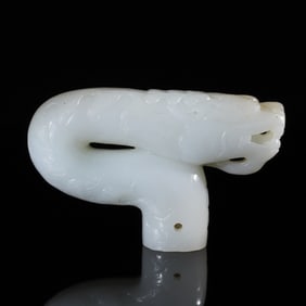 An old collection of Hetian jade dragon crutch head