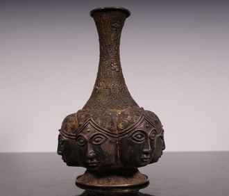 A Han Dynasty fried bead beast noodle bottle