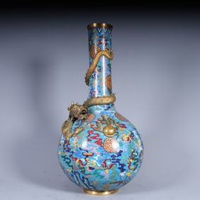 A pair of Qing Dynasty copper tire cloisonné enamel longevity character coiled dragon vase