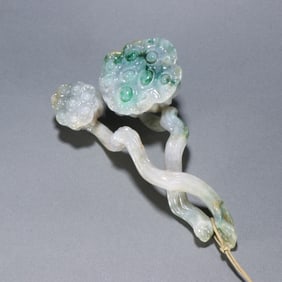 A Qing Dynasty jade ornament