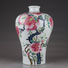 A Qing Dynasty Yongzheng pastel poetry plum bottle