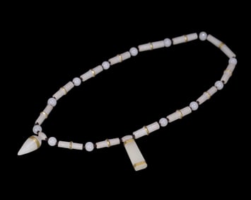 A Liao gold Hetian jade silver gilt necklace