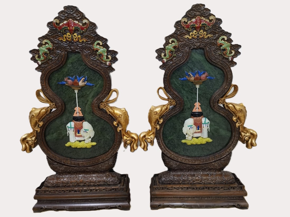 A piece of exquisite gourd seat screen (1 of 9)