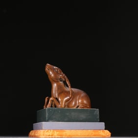 A boxwood sheep button seal